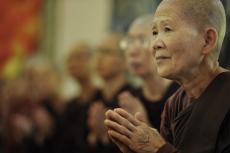 Ordenación de Mujeres en el Buddhismo Theravada