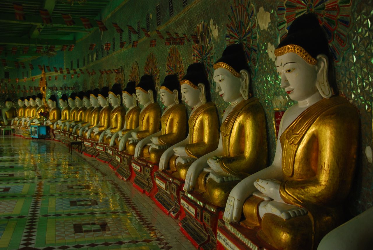 Buddhas en Sagaing, Myanmar