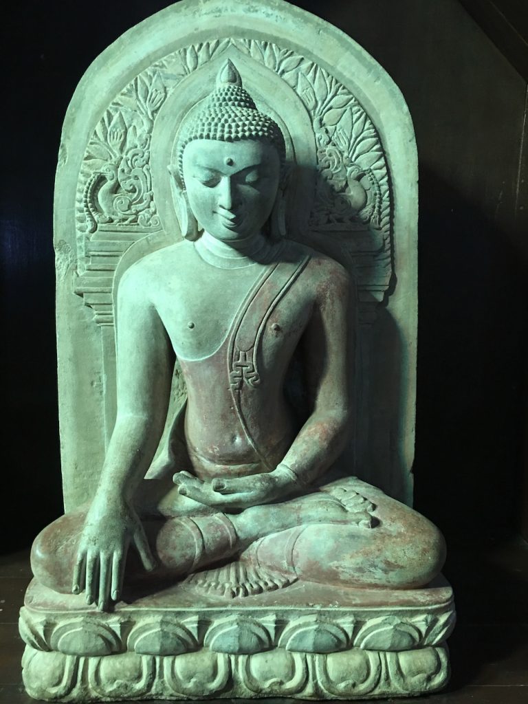Curso “Fundamentos del Buddhismo”